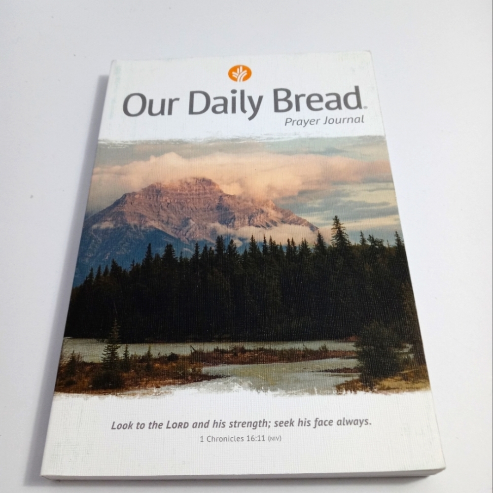 🏖 Our Daily Bread Prayer Journal NIB